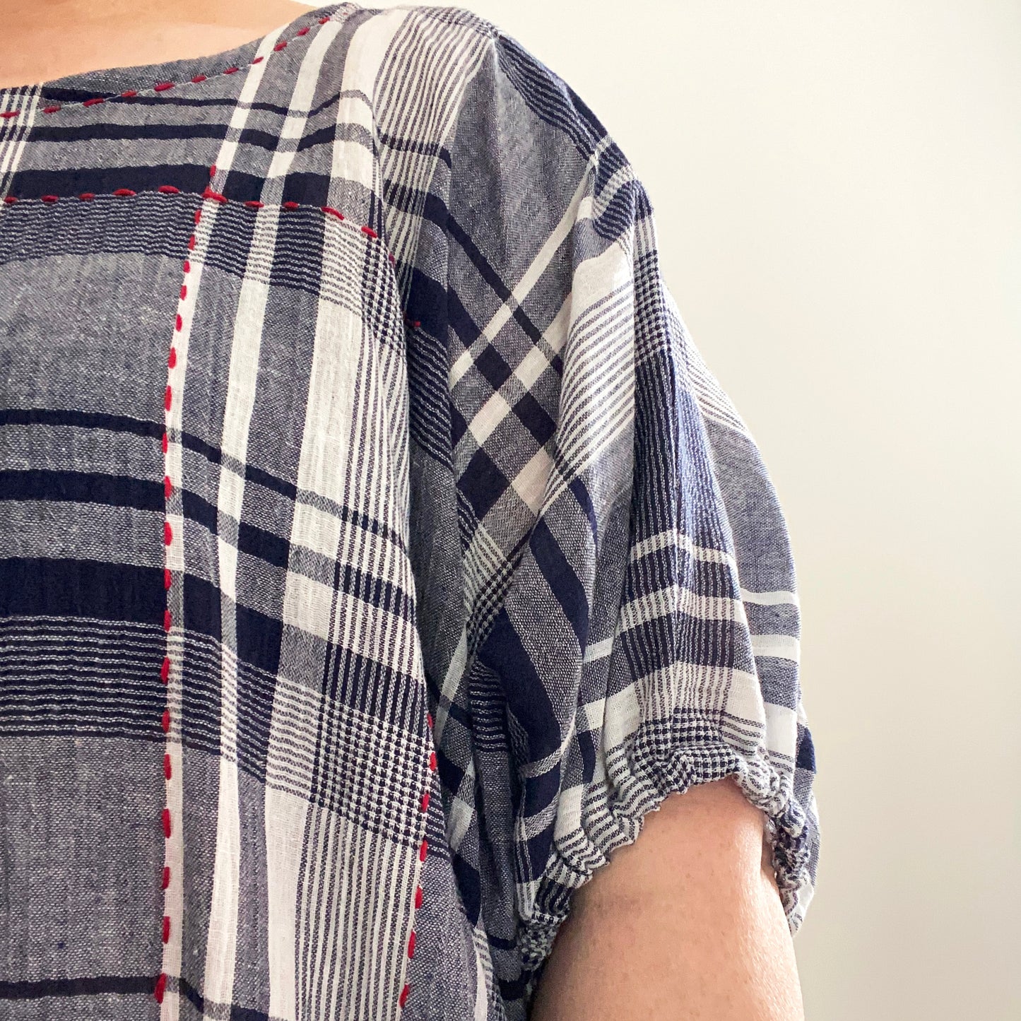 Tarski gathered sleeve top T.2112 | PDF Sewing Pattern