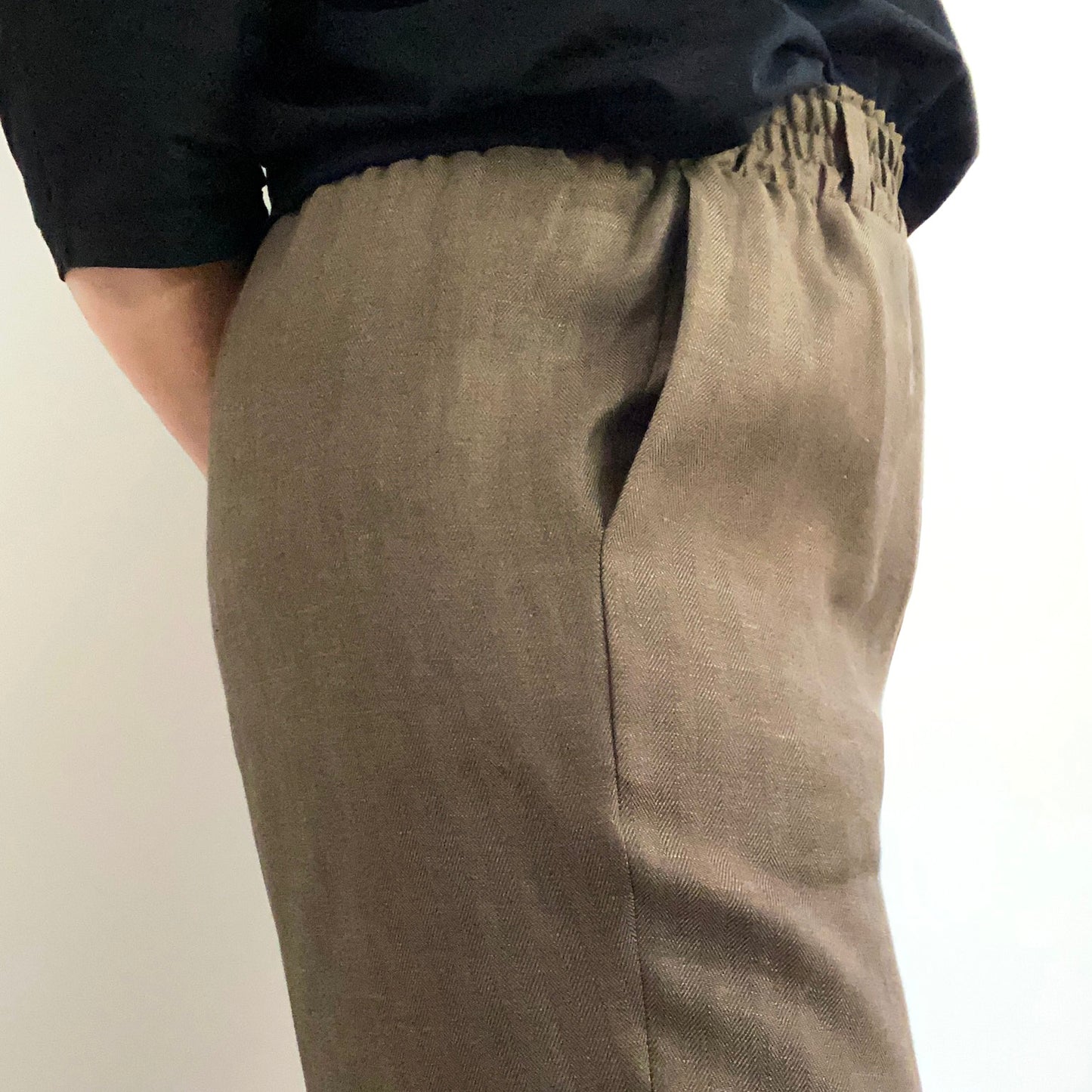 Side view of the Plato Pant PDF sewing pattern